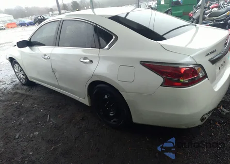 2014 Nissan Altima 2.5 S z USA, uszkodzony, nr VIN 1N4AL3APXEN220089